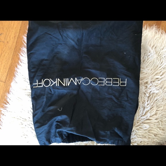 Rebecca Minkoff woven leather large shoulder bag! - Picture 2 of 9